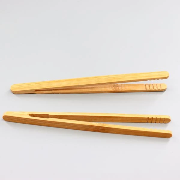 Tong Makanan Bambu